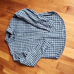 Gap Men's shirt
